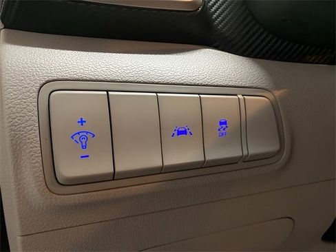 Used 2021 Hyundai Tucson SE image 25