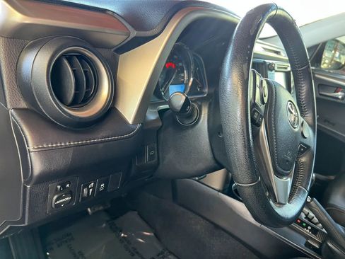 Used 2014 Toyota RAV4 Limited FWD image 16