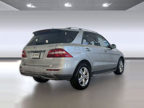 Used 2013 Mercedes-Benz ML 350 4MATIC w/ Premium 1 Pkg image 9