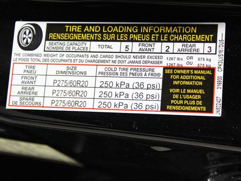 Used 2018 Nissan Titan SL RWD image 38
