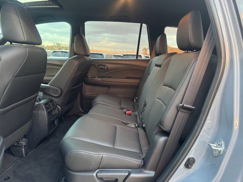 Certified 2023 Honda Passport EX-L image 26