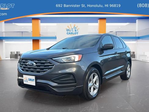Used 2021 Ford Edge Titanium w/ Cargo Accessory Package FWD image 2