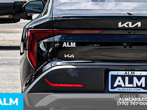Used 2025 Kia K4 FWD image 13