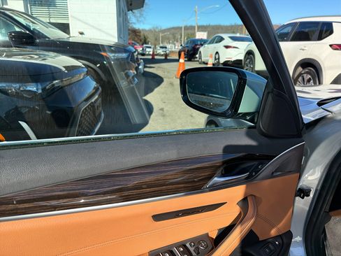 Used 2019 BMW 530e xDrive image 15