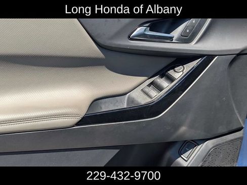 Used 2026 Chevrolet Equinox LT w/ Convenience Package II AWD/4WD image 11