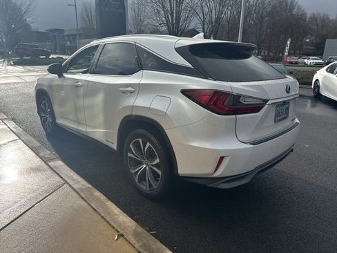 Used 2018 Lexus RX 450h AWD image 4