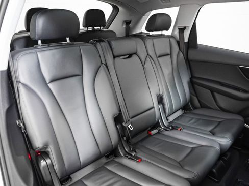 Used 2022 Audi Q7 Premium Plus w/ Premium Plus Package image 11