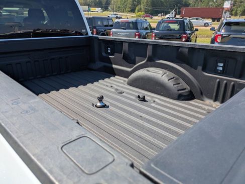 Used 2024 Ford F350 XLT image 7