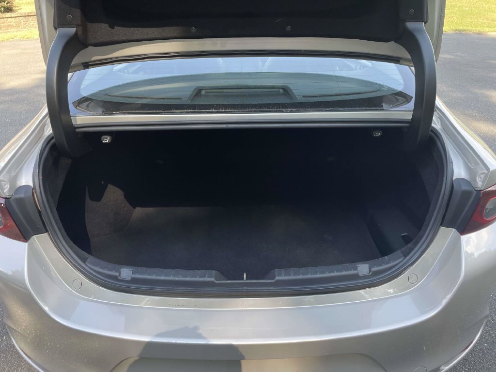 Used 2025 MAZDA MAZDA3 s FWD image 9