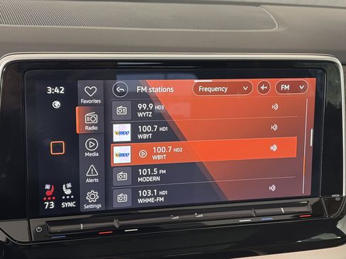 Used 2025 Volkswagen Atlas SEL Premium R-Line image 23