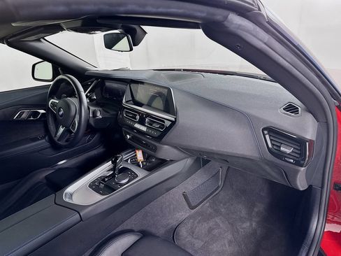 Used 2025 BMW Z4 M40i w/ Premium Package RWD image 35