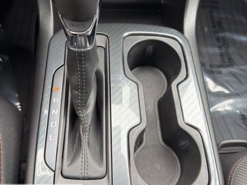 Used 2022 GMC Canyon AT4 image 45