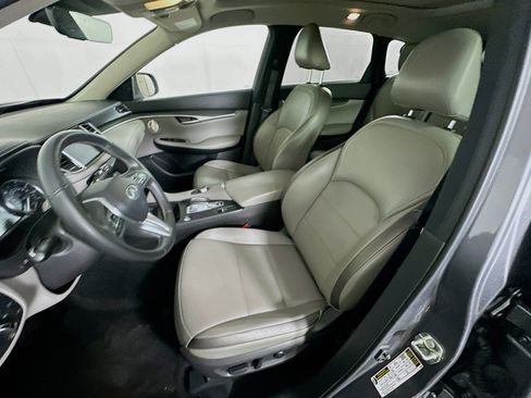 Used 2023 INFINITI QX50 Luxe w/ Cargo Package AWD/4WD image 13
