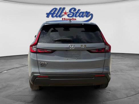 Used 2025 Honda CR-V LX image 5