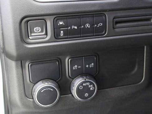 Used 2021 Chevrolet Tahoe RST w/ Luxury Package image 13