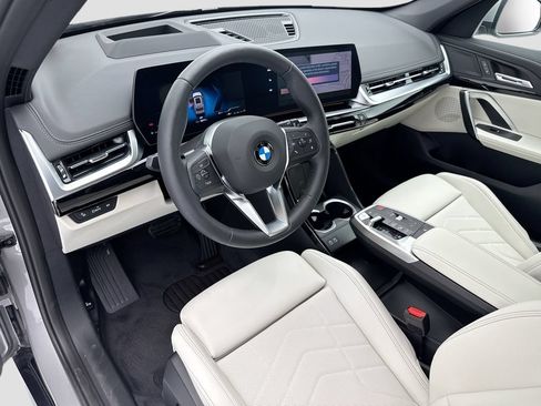 New 2026 BMW X1 xDrive28i w/ Technology Package AWD/4WD image 9