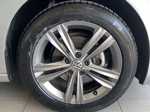 Used 2020 Volkswagen Jetta R-Line image 25