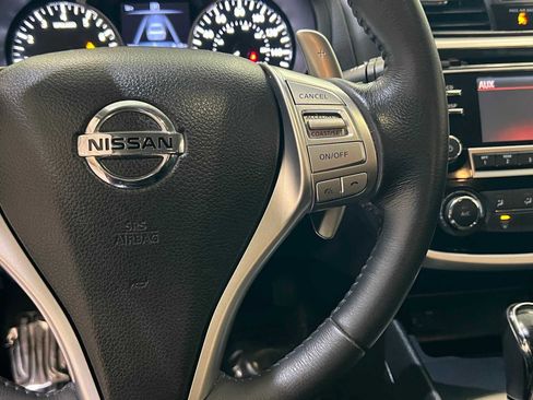 Used 2018 Nissan Altima 2.5 SR image 19