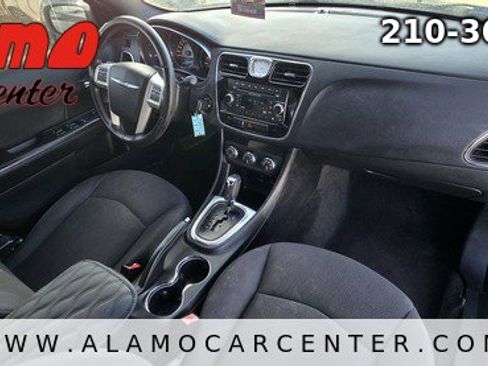 Used 2013 Chrysler 200 Touring image 15