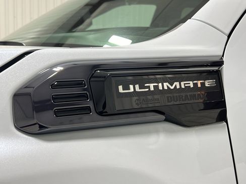 New 2026 GMC Sierra 3500 Denali Ultimate image 31