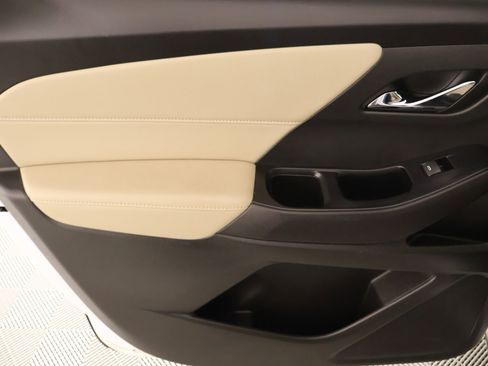 Used 2023 Chevrolet Traverse LS w/ Safety Package image 17