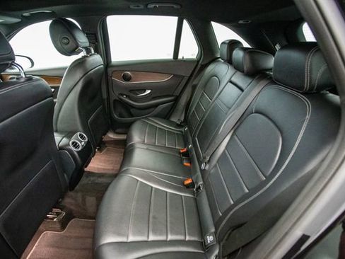 Used 2020 Mercedes-Benz GLC 300 4MATIC w/ Parking Assistance Package image 24
