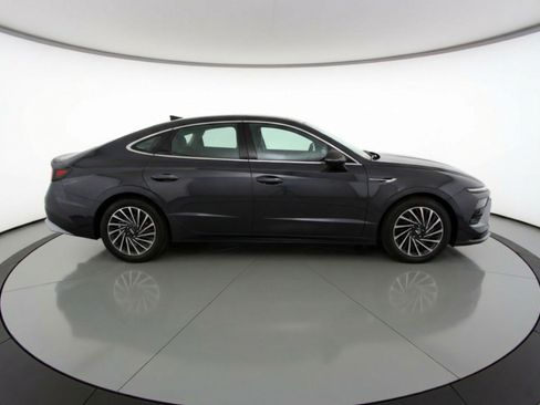 Used 2025 Hyundai Sonata SEL image 11