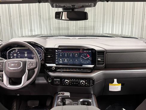 Used 2026 GMC Sierra 1500 SLT w/ SLT Premium Plus Package AWD/4WD image 36