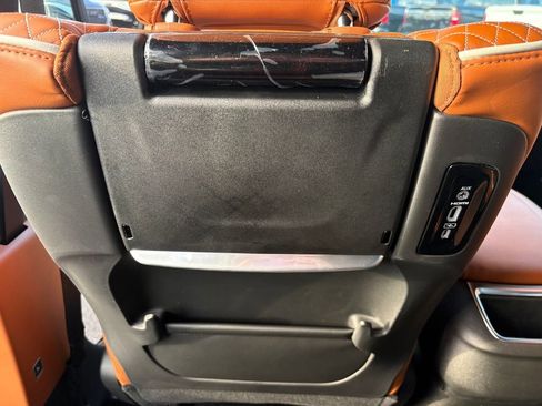 New 2026 Chrysler Pacifica Pinnacle w/ Trailer Tow Group image 36