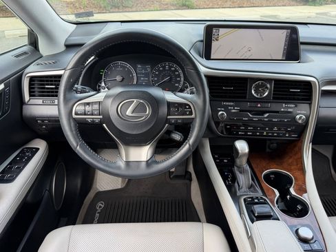 Used 2016 Lexus RX 350 AWD w/ Premium Package image 16