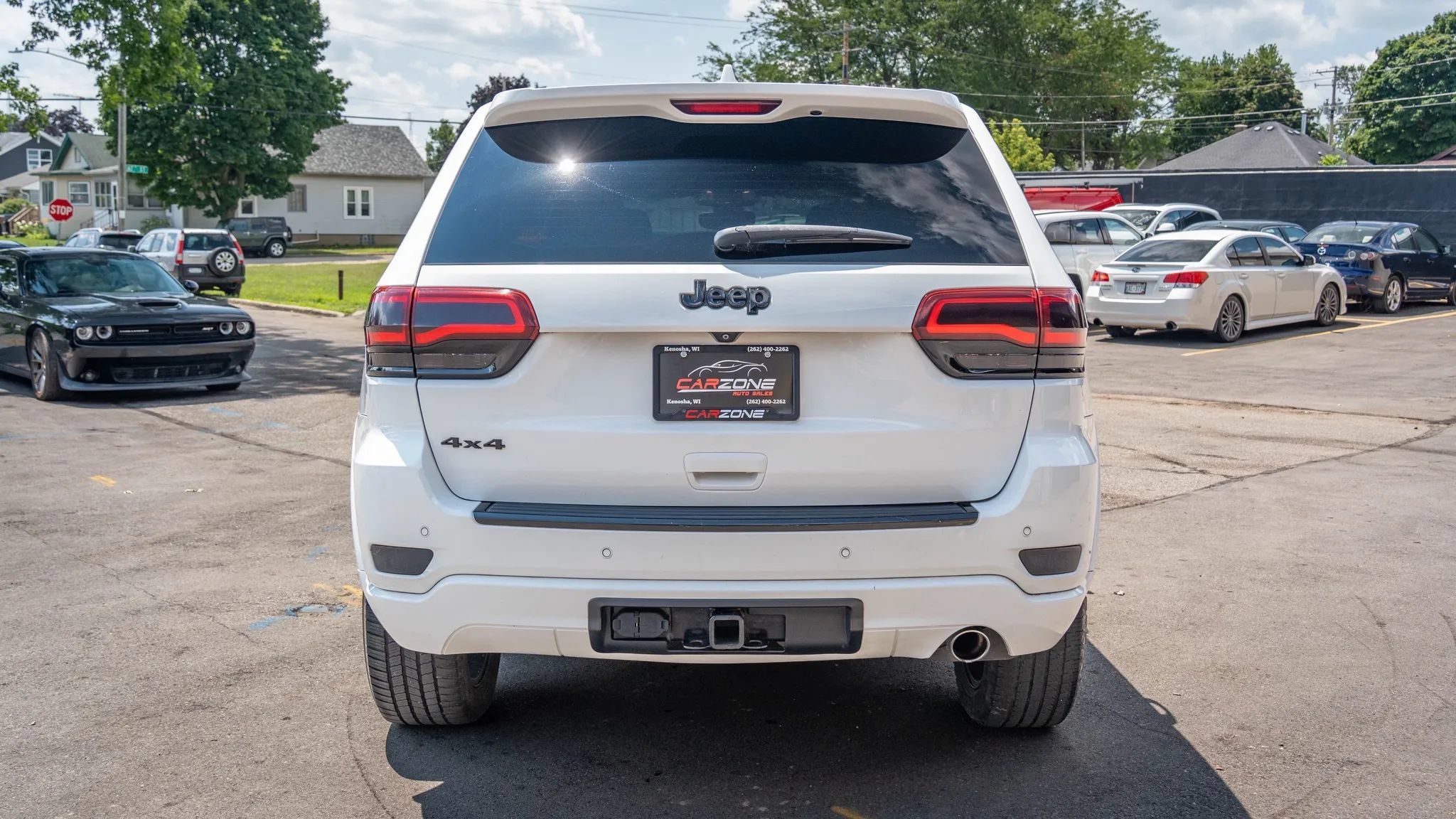 Used 2018 Jeep Grand Cherokee Altitude AWD/4WD image 7