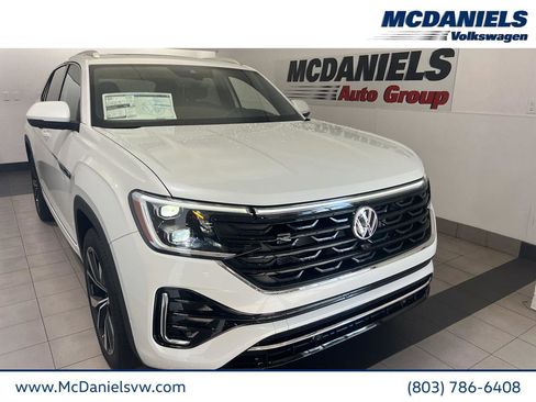 New 2026 Volkswagen Atlas Cross Sport SEL Premium R-Line image 1