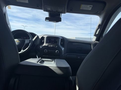 Used 2024 Chevrolet Silverado 2500 Custom w/ Custom Value Package image 20