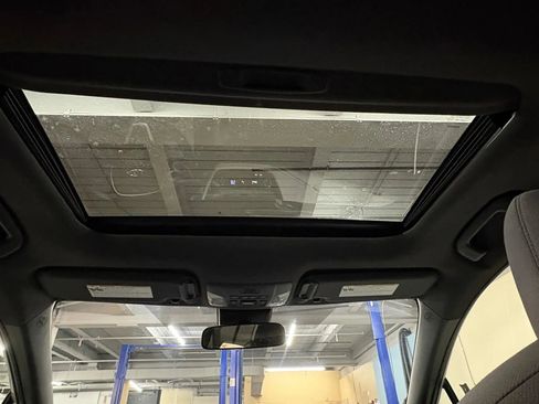 Used 2020 Toyota Corolla SE image 9