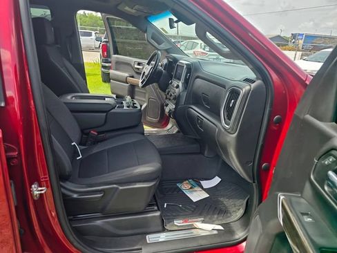 Used 2021 Chevrolet Silverado 1500 RST AWD/4WD image 36
