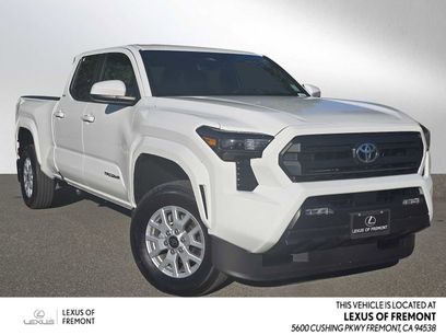 Used 2025 Toyota Tacoma SR5