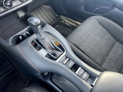 Used 2023 Honda HR-V Sport image 25