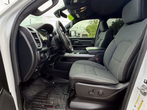 Used 2022 RAM 1500 Lone Star AWD/4WD image 11