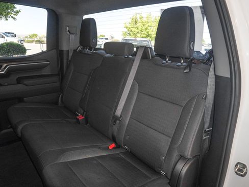 Used 2023 Chevrolet Silverado 1500 LT image 37