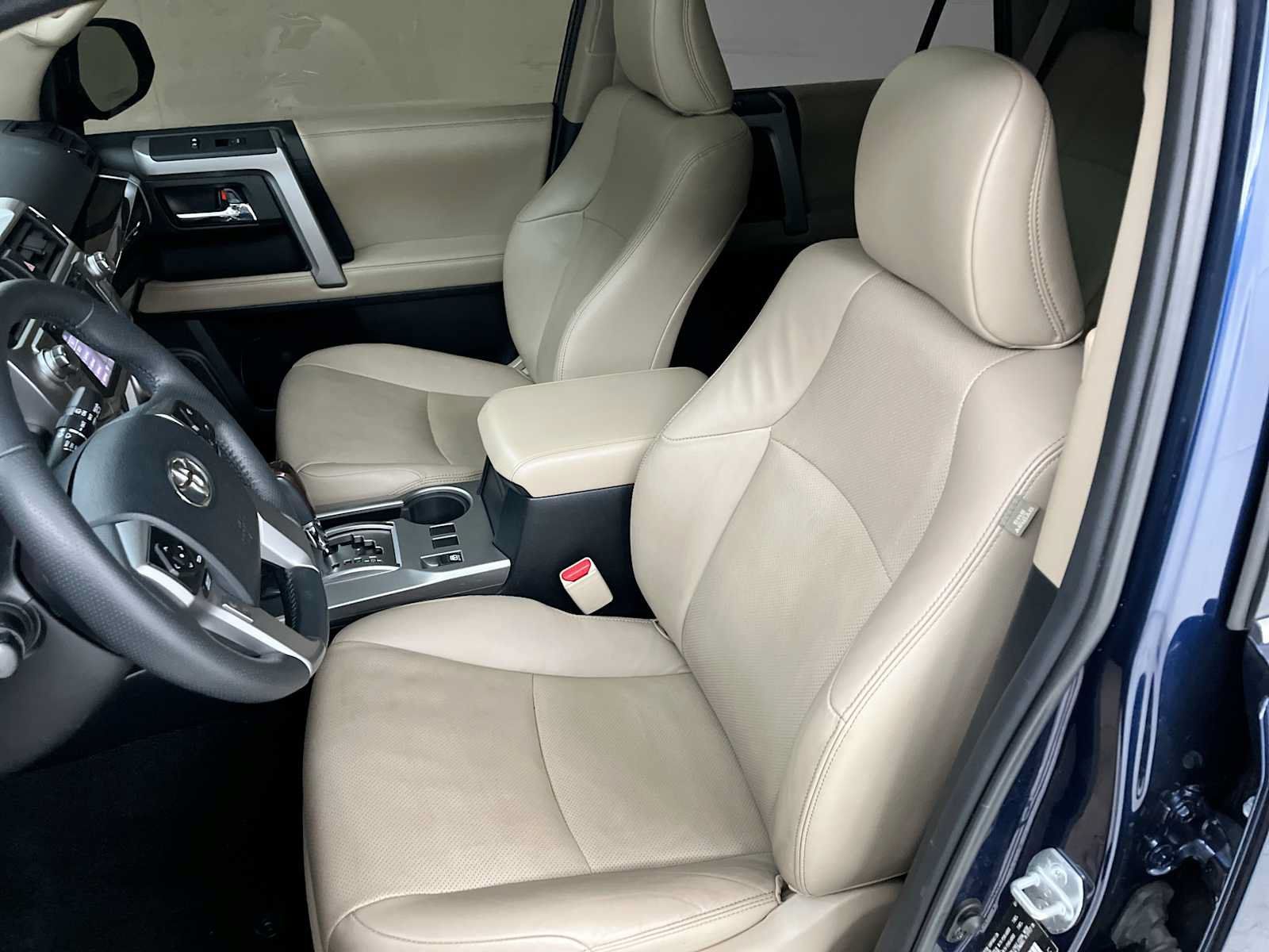 Used 2018 Toyota 4Runner Limited RWD image 19
