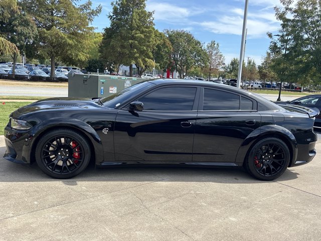 Used 2022 Dodge Charger SRT Hellcat w/ Carbon/Suede Interior Package RWD image 9