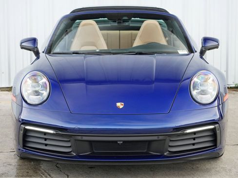Used 2022 Porsche 911 Targa 4S w/ Premium Package AWD/4WD image 46