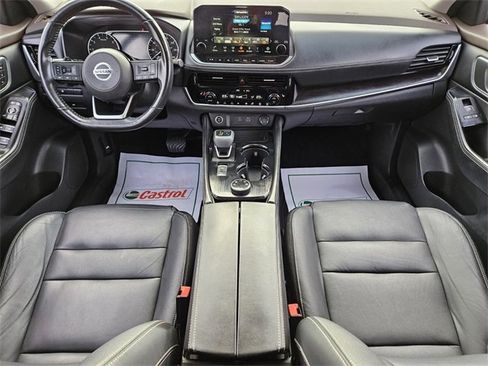 Used 2021 Nissan Rogue SL w/ Premium Package image 12