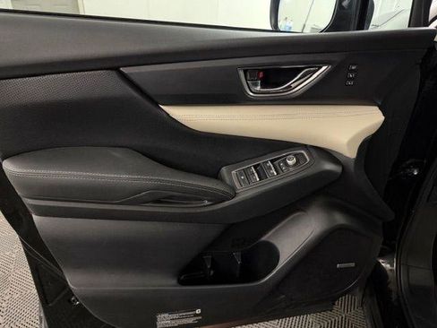 Used 2022 Subaru Ascent Limited w/ Technology Package image 8