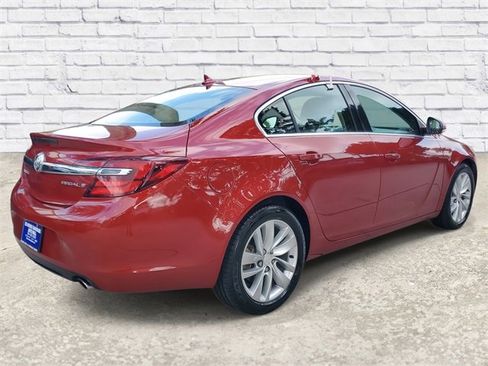 Used 2014 Buick Regal image 4