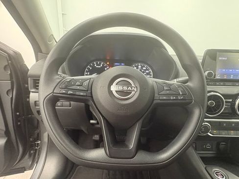 Used 2025 Nissan Sentra S FWD image 13