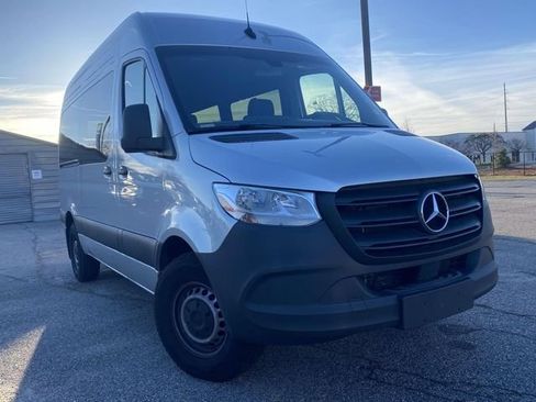 Used 2024 Mercedes-Benz Sprinter 2500 image 1