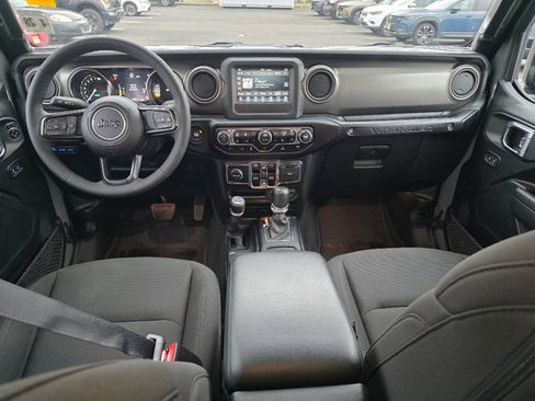 Certified 2023 Jeep Wrangler Unlimited w/ Cold Weather Group image 2