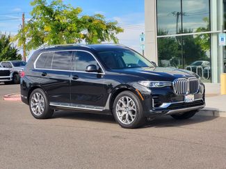 Used 2019 BMW X7 xDrive40i w/ Premium Package AWD/4WD video 3