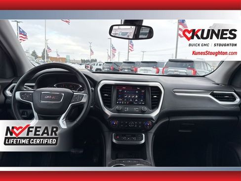 Used 2023 GMC Acadia SLT image 42